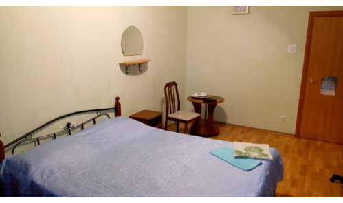 Посуточная аренда жилья Киев  м. Позняки по пр. Григоренко